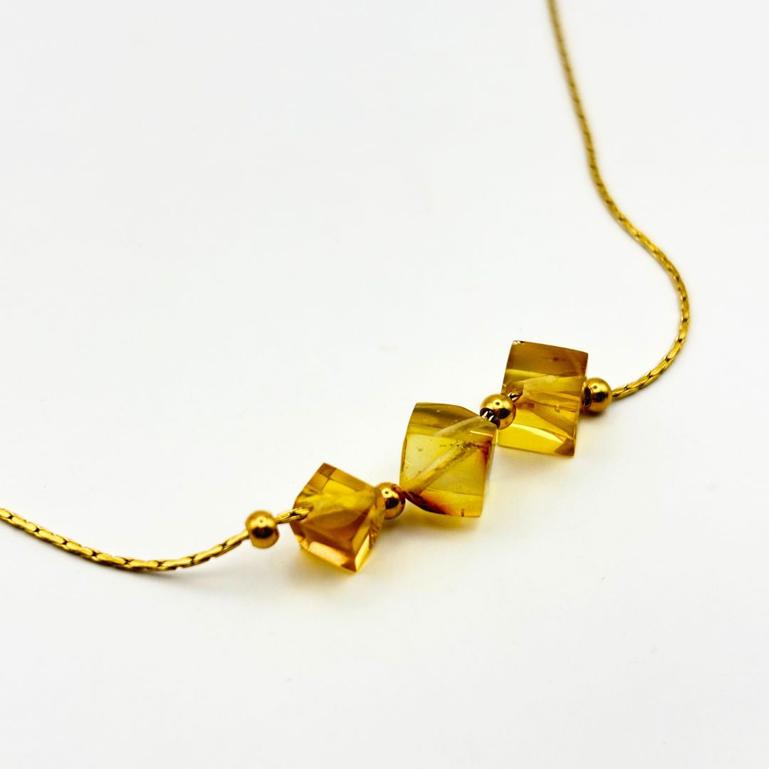 Collar Cubo Yatzil