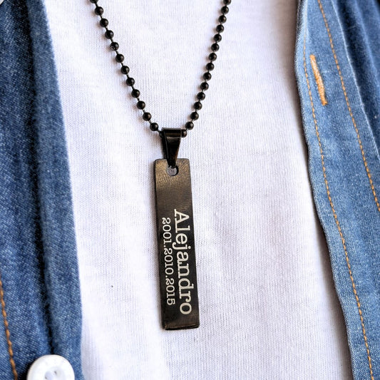 Collar placa all black