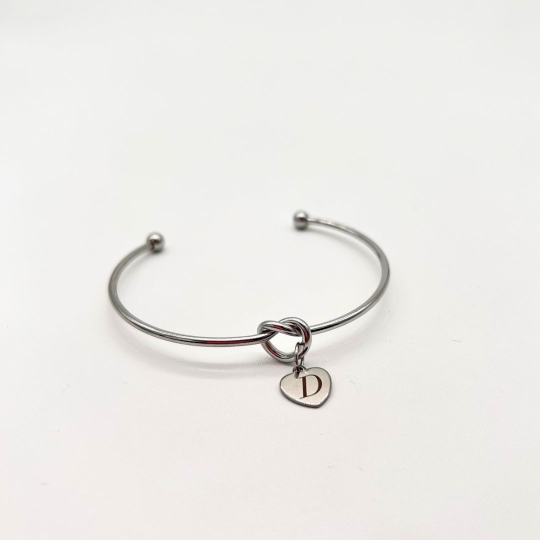 Brazalete Nudo Corazón Inicial