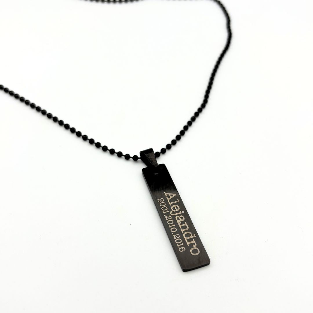 Collar placa all black