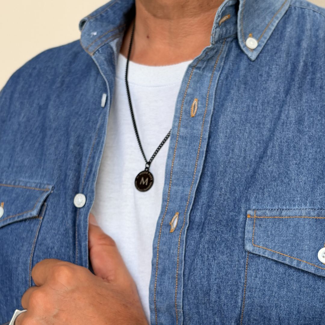 Collar Black Coin