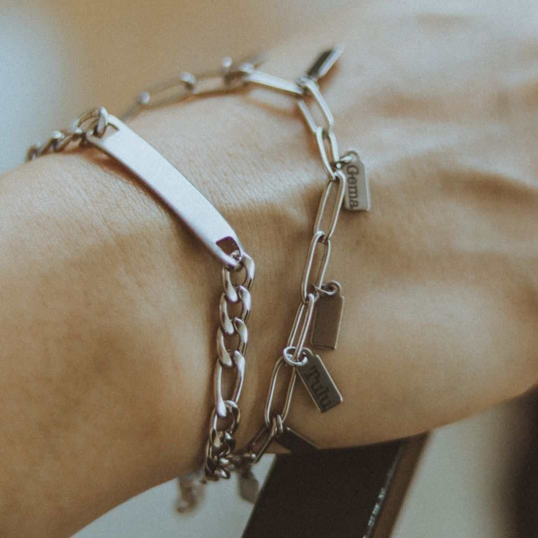 Esclava Nombre Personalizado